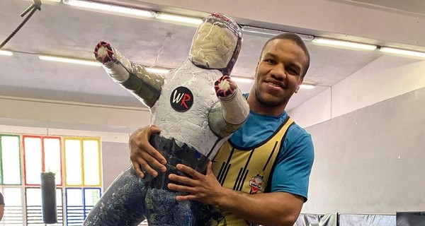 Полиция закрыла дело о расистском инциденте с Жаном Беленюком в центре Киева