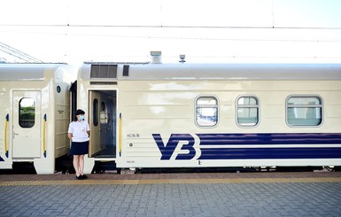 УЗ сократила железнодорожникам количество броней - пассажирам будет доступно больше билетов 