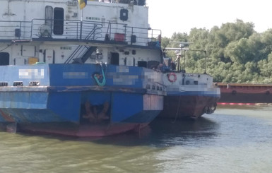 В Украину контрабандой завозили российское топливо через порты Одесчины