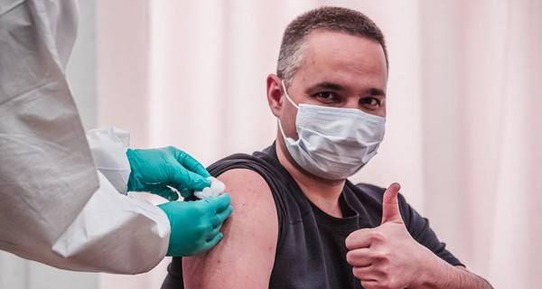 В Украине снова обновили рекорд по прививкам от коронавируса