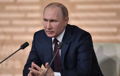 Путин ушел на самоизоляцию, а кто заболел коронавирусом, в Кремле не признаются