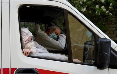 Заболеваемость в Украине скоро достигнет 5 тысяч в сутки: коронавирус-прогноз НАН Украины