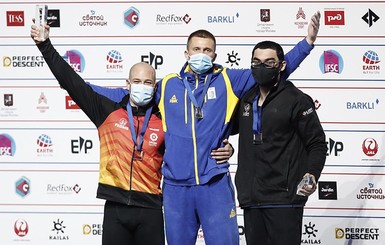 Украинец Болдырев победил в Москве на чемпионате мира по скалолазанию