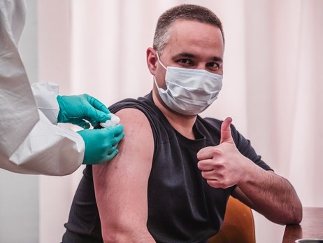 Вакцинація в Україні: кількість щеплень перевалила за 12 мільйонів