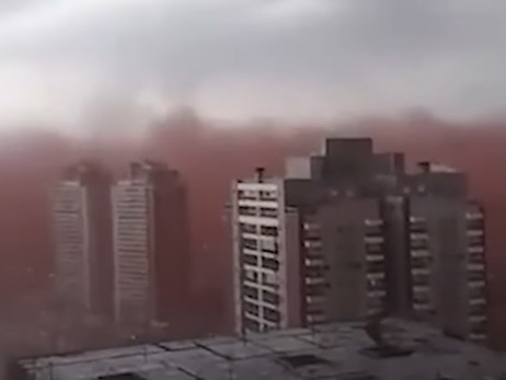 В Бразилии песчаная буря «поглотила» несколько городов
