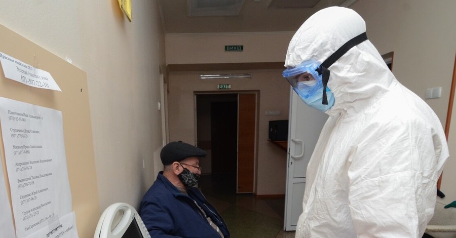 Донецк  «в короне»: скорые не приезжают, больных отправляют лечиться домой