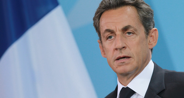 Ніколя Саркозі отримав рік позбавлення волі, але до в'язниці не потрапить