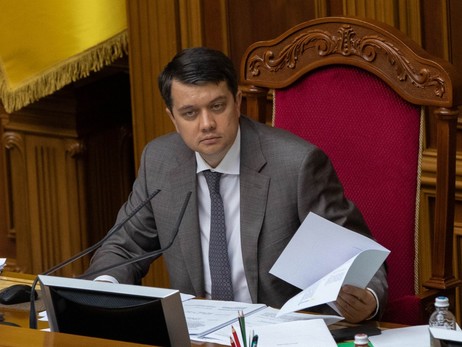 Разумков рассказал о звонках “слуг народа”: Говорили, что мою отставку не поддерживали