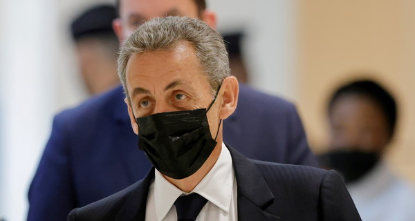 Саркозі подав апеляцію на рішення суду про позбавлення його волі на рік