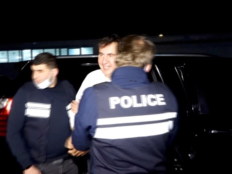 Соратница Саакашвили посетила задержанного экс-президента, но не смогла узнать, как он попал в Грузию