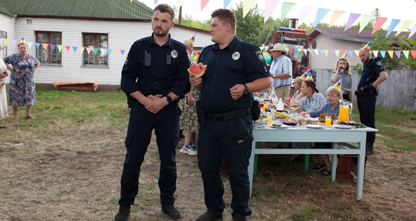 Кинопремьеры недели: украинская полиция против янтарной мафии, «Веном 2» и разговоры о сексе для миллениалов