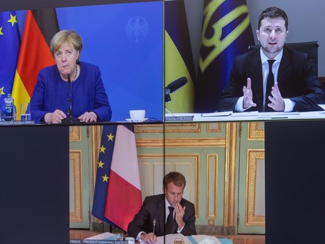Зеленский, Макрон и Меркель обсудили подготовку к саммиту 