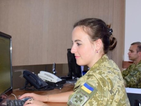 Минобороны: 15% военнослужащих  в Украине – женщины