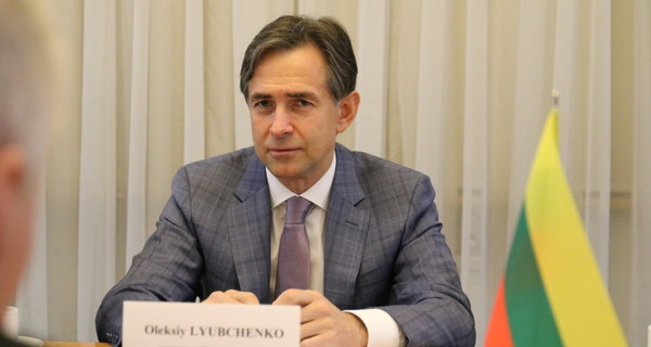 ЗМІ: оточення Любченка нав'язує бізнесу участь в схемах по ухиленню від сплати податків