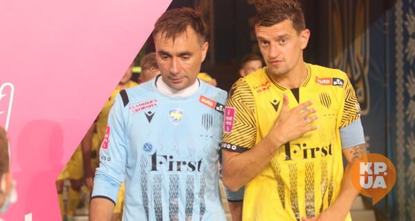 Через коронавирус у футболістів в Україні скасували матч Прем'єр-ліги