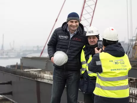 СМИ: У Кличко вдвое увеличили стоимость строительства Подольско-Воскресенского моста. Теперь он стоит почти 20 млрд гривен