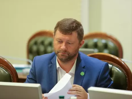 Александра Корниенко назначили первым вице-спикером Рады. Он обошел Софию Федыну на 183 голоса
