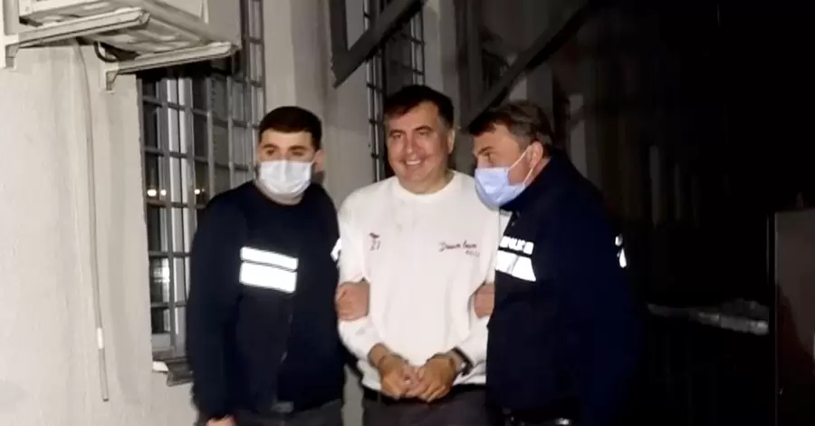 МОЗ Грузии: Саакашвили не нуждается в госпитализации, его состояние - удовлетворительное