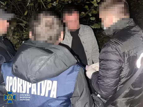 Во Львовской области патрульных поймали на вымогательстве взятки