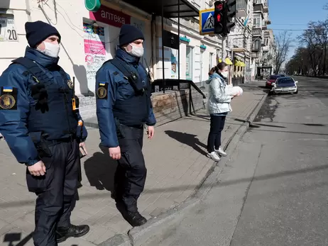 Київ на жорсткому карантині: школи пішли на 