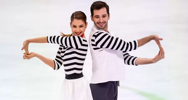 Українські фігуристи Назарова та Нікітін виграли срібло на престижному турнірі