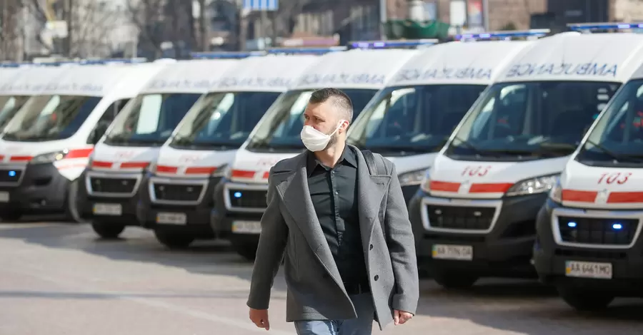 Коронавирусом за сутки заболели почти 20 тысяч украинцев