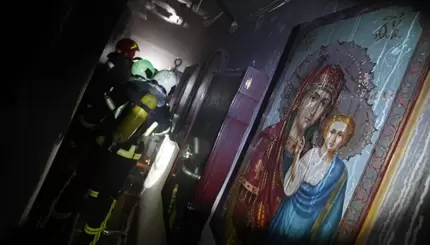 В Киево-Печерской Лавре загорелась мастерская по росписи икон