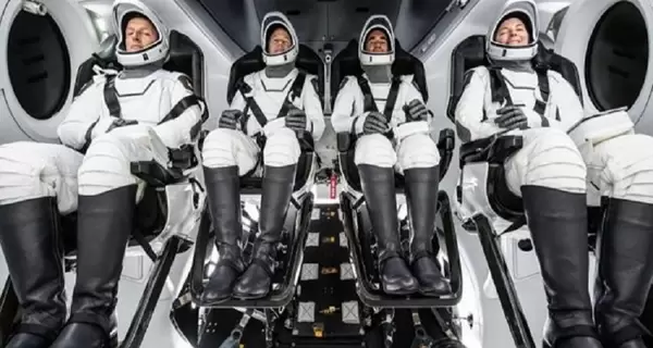 Астронавти NASA вийдуть у прямий ефір із відкритого космосу