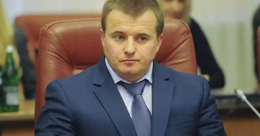 ГБР вызвало на допрос экс-министра Демчишина, подозреваемого в контрабанде угля из ОРДЛО