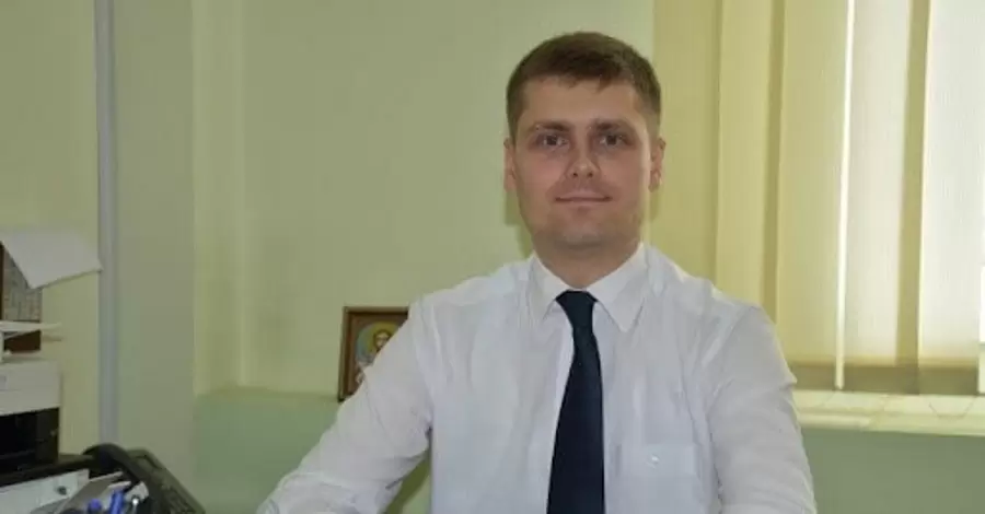 СМИ: В Тернопольской области прокурор Божко массово отдает под приватизацию служебное жилье