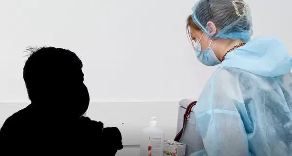 В Ужгороде появился анонимный кабинет: вакцинироваться можно даже с фальшивым Сovid-сертификатом