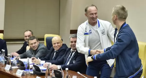 Александр Петраков возглавил сборную Украины