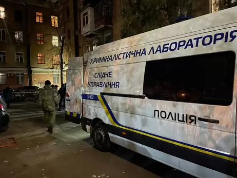 У Миколаєві біля під'їзду розстріляли бізнесмена