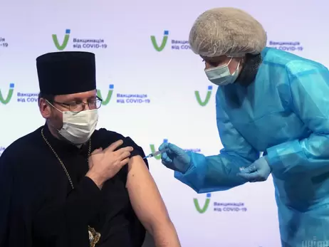Як мотивують вакцинуватися літніх людей: 
