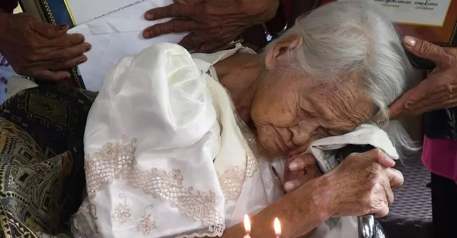 На Філіппінах померла найстаріша жінка у світі