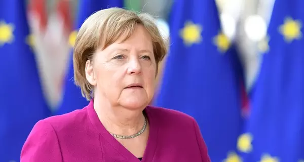 Ангела Меркель уйдет с должности под Du Hast - но это будет не Rammstein