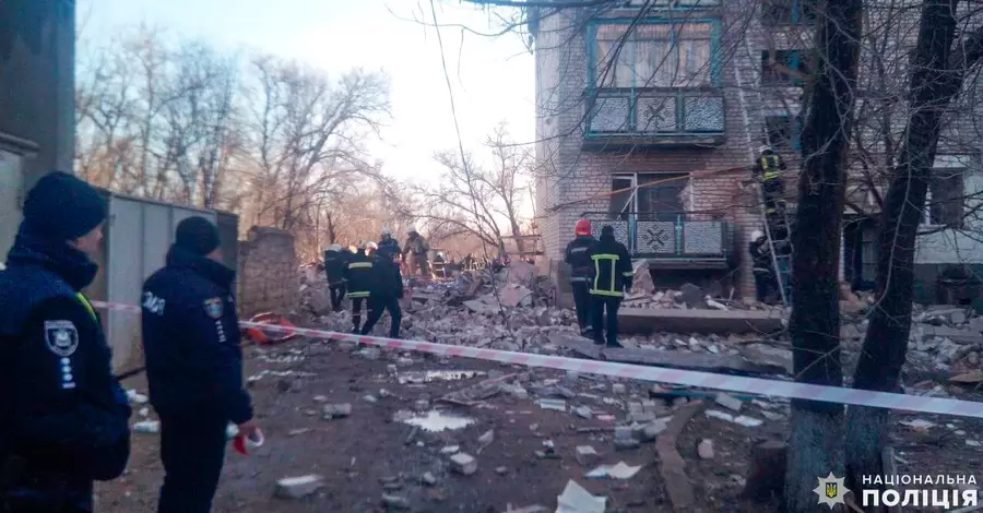 50 человек эвакуировали из взорвавшейся многоэтажки в Новой Одессе