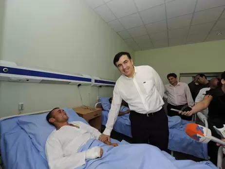 Врачи заявили о синдроме посттравматического стрессового расстройства у Саакашвили