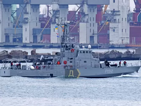 Катера «Смела» и «Фастов», полученные Украиной от США, вышли в Черное море на испытания