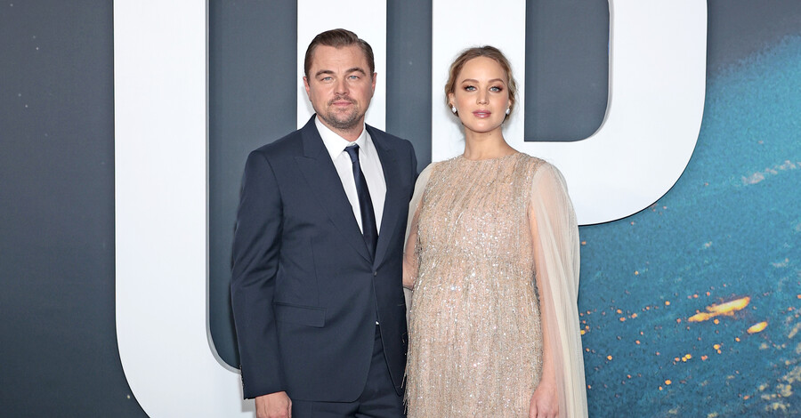 Бейресми қыздар сосать порно онлайн «Станнеттидің кек алуы» қарақшылық порно фильмін онлайн көріңіз.