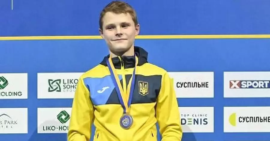 15-летний Алексей Середа выиграл золото юниорского чемпионата мира по прыжкам в воду