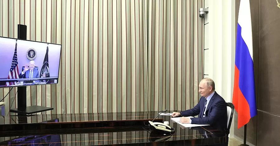 Байден и Путин начали переговоры по видеосвязи: одна из ключевых тем - Украина