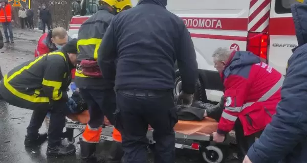 Медики установили личности погибших в ДТП под Черниговом - самой младшей было 19 лет