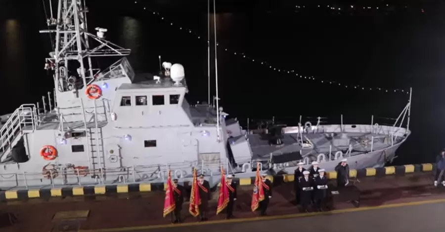 Украина получит еще два патрульных катера типа «Айленд» 