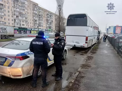 В Одессе задержали нетрезвого водителя автобуса, который вез пассажиров