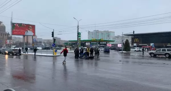 В Луцке 16-летний водитель сбил на пешеходном переходе шестерых человек
