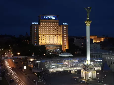 Єрмак анонсував відкриття Університету гостинності та оновлення готелю «Україна» за рахунок катарського інвестора