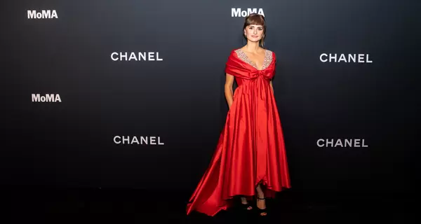 Пенелопа Крус відвідала урочистий вечір Film Benefit у кутюрній сукні Chanel
