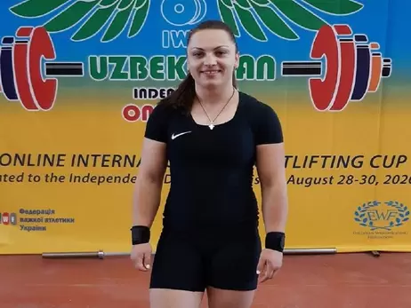 Аліна Марущак стала першою українкою, абсолютною чемпіонкою світу з важкої атлетики