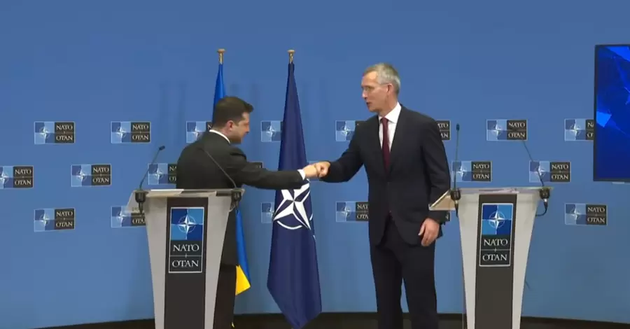 Йєнс Столтенберг: Підтримка НАТО України - не загроза для Росії